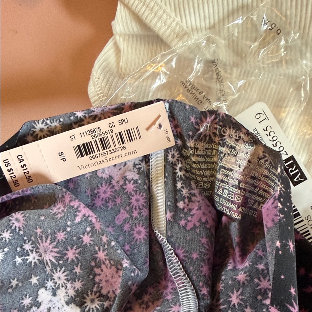 PINK Victoria's Secret Mixed Panty & Bralette Set - Black, Cream, Blue, Red - Picture 3 of 9